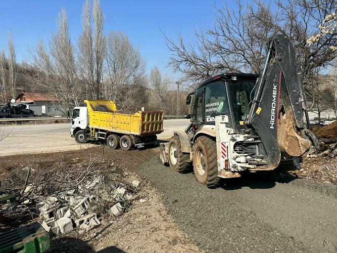 Daha güzel bir Doğanşehir için ekiplerimiz sahada çalışmalarına devam ediyor